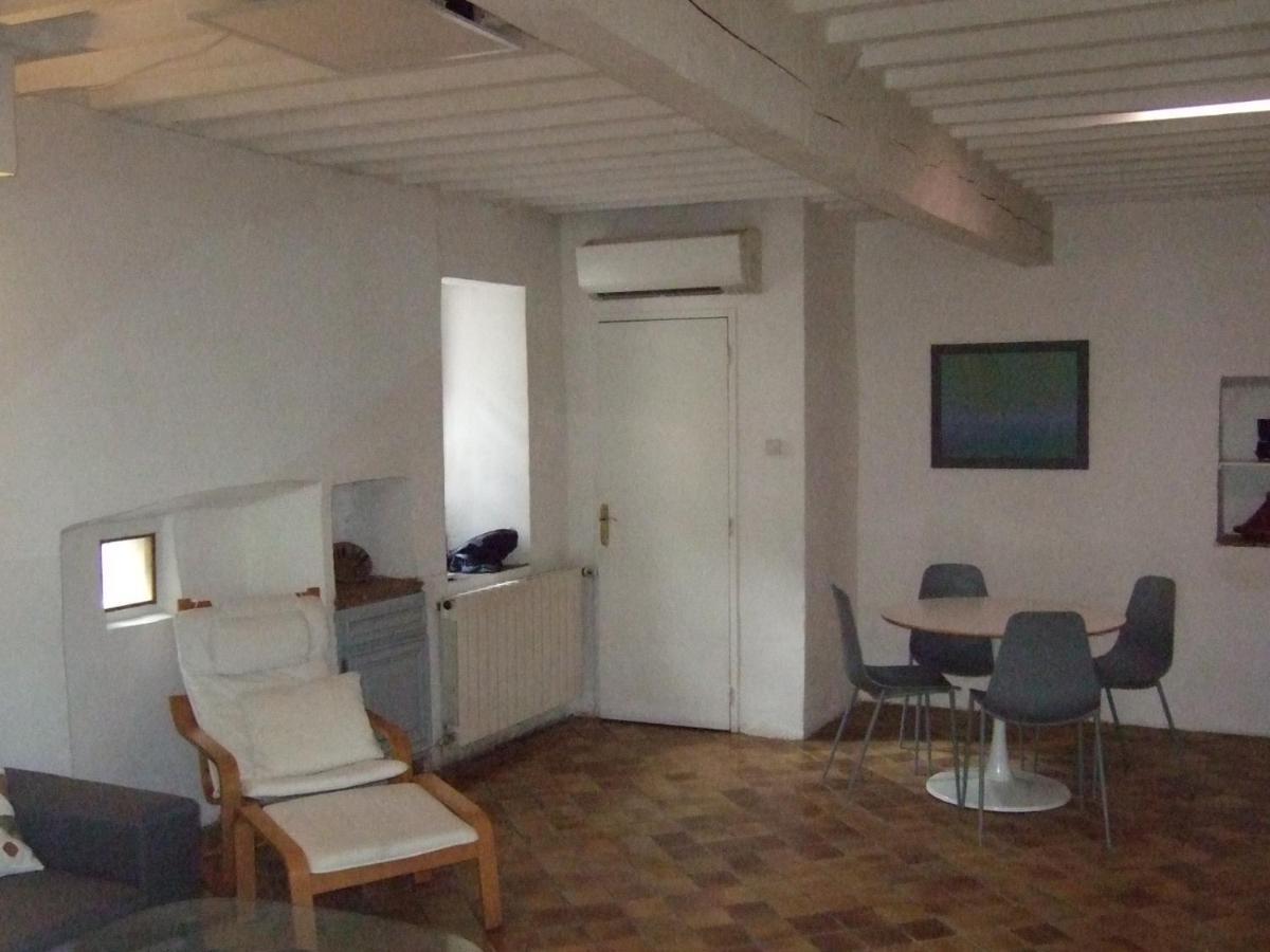 Une Maison Dans Le Village Ribiers المظهر الخارجي الصورة