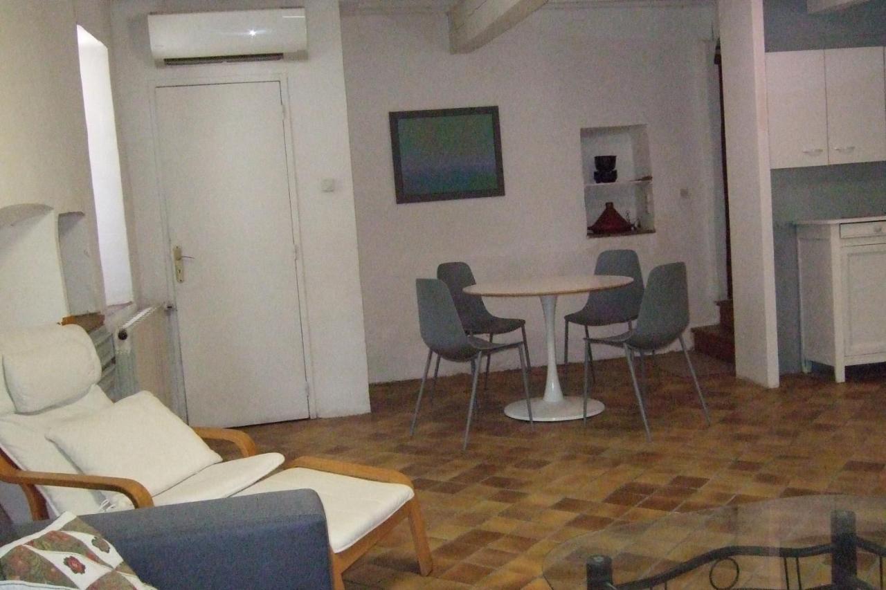 Une Maison Dans Le Village Ribiers المظهر الخارجي الصورة